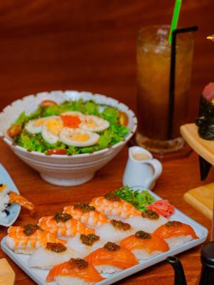 Sashimi cá hồi