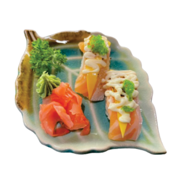 Sushi cá hồi  phô mai 